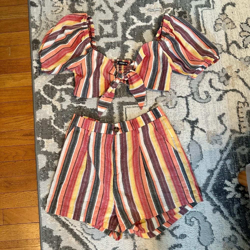 TWO PIECE SET